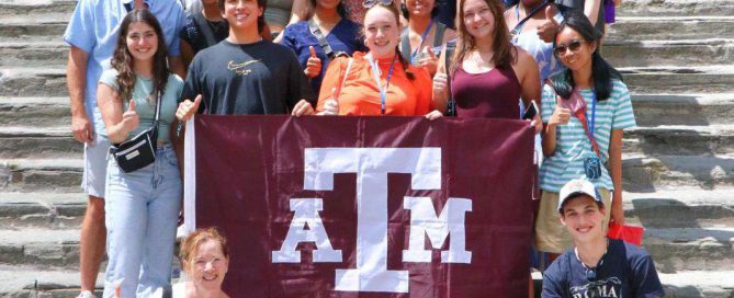 Students with Tamu flag