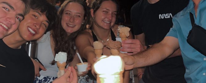 Students eating Gelato